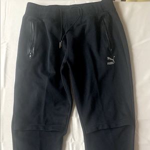 NWOT. Puma sweatpants.